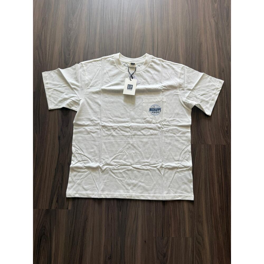 GAP White Short Sleeve Logo Tee with Small Blue Graphic